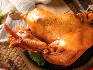 如何把道口燒雞加盟店做好？燒雞廠家?guī)湍私庀? />
                                                                            </p>
                                <p class=